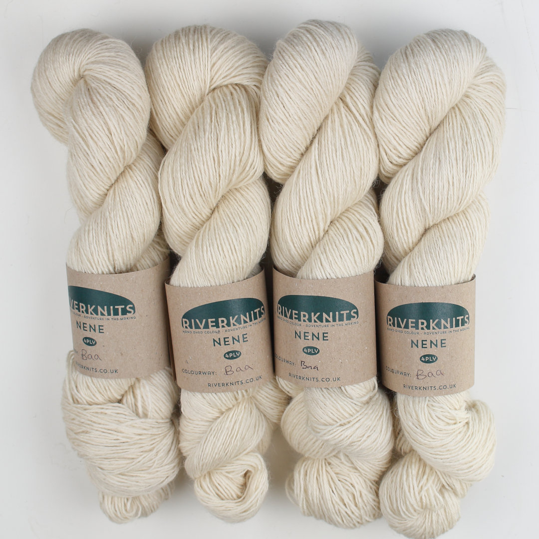 Undyed ecru skeins of Nene 4 Ply